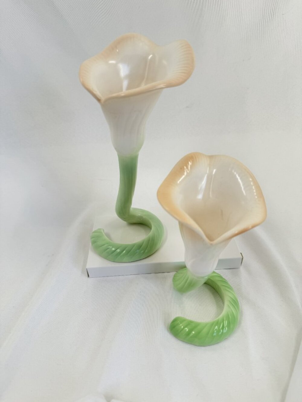 Fitz and Floyd Calla Lilly Candlesticks (2) Peach, Cream, Green